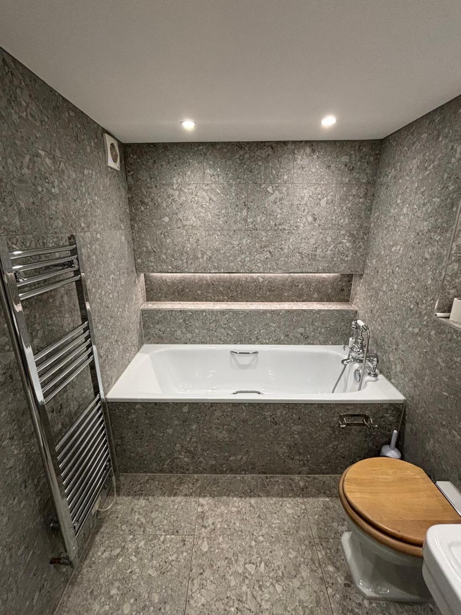 The Windsor Town House Ξενοδοχείο Μπαθ Εξωτερικό φωτογραφία A bathtub