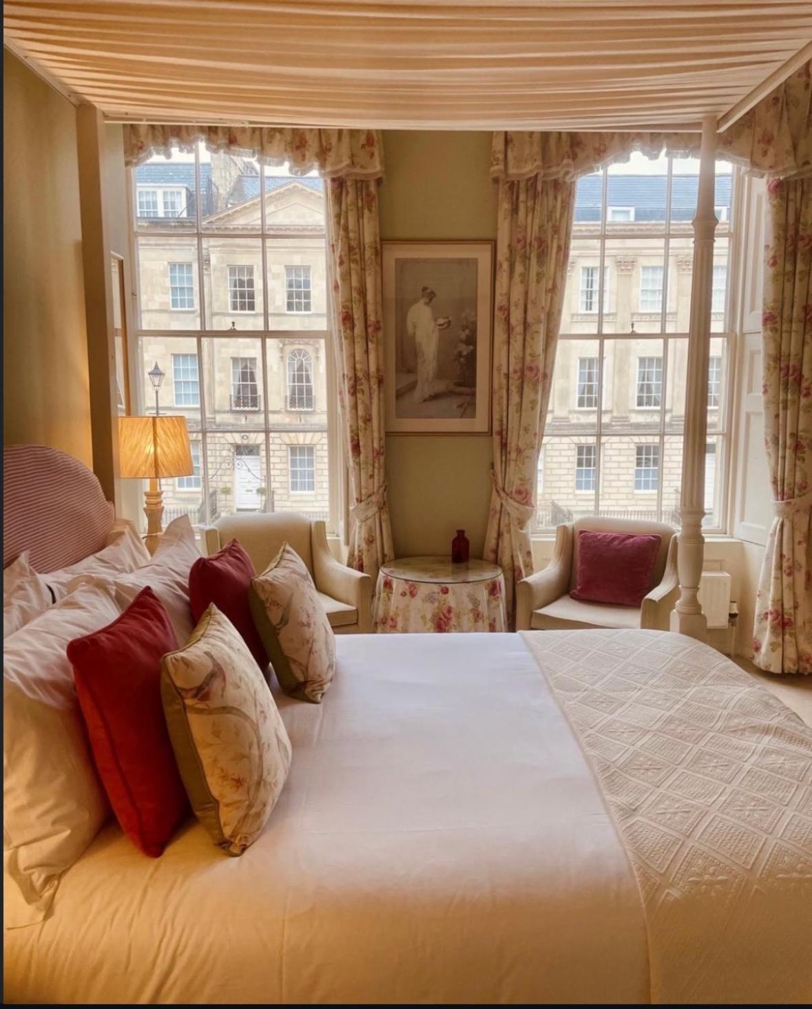The Windsor Town House Ξενοδοχείο Μπαθ Εξωτερικό φωτογραφία A bedroom at the hotel